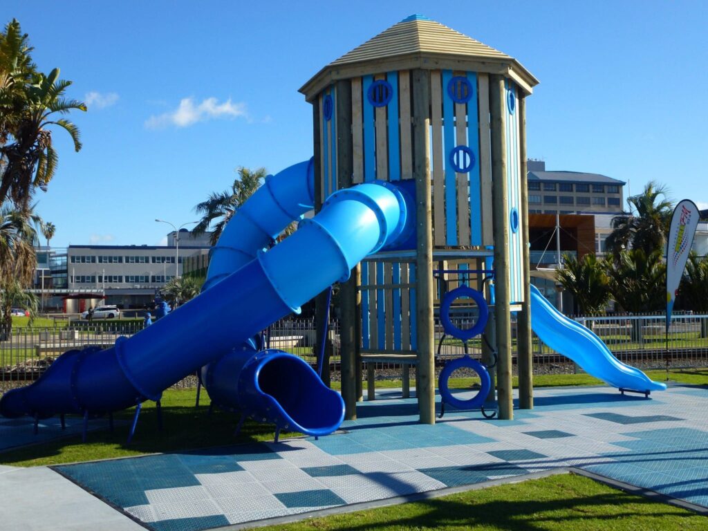 Duo-Curved-Tube-Slides-Tauranga-Waterfront