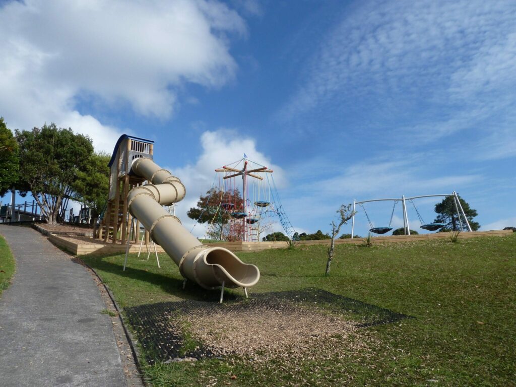 Mega-Tube-Slide-Chelsea-School-Auckland