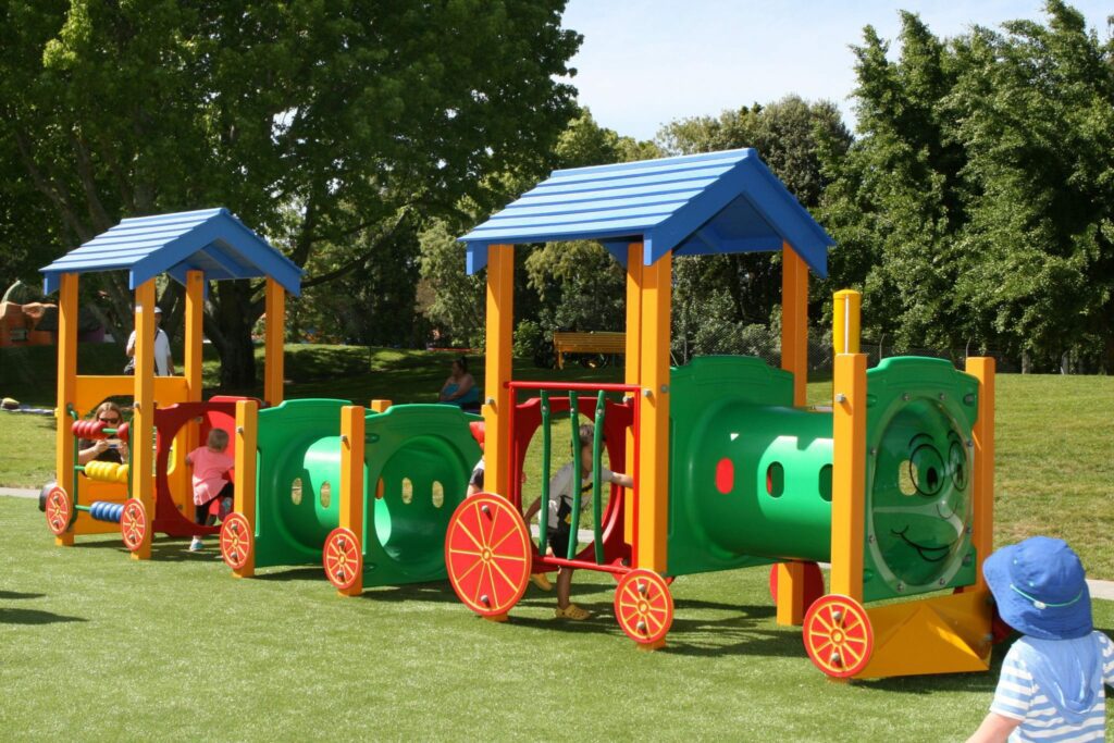 Train-Carriages-212