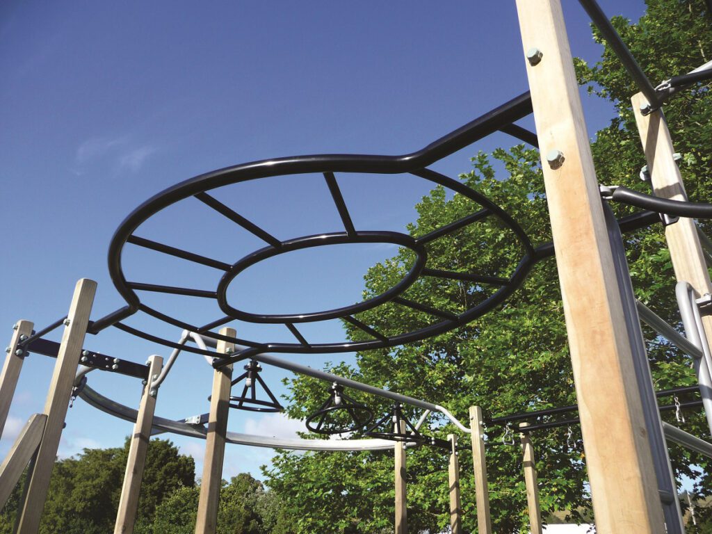 Oval-Swinger-resized