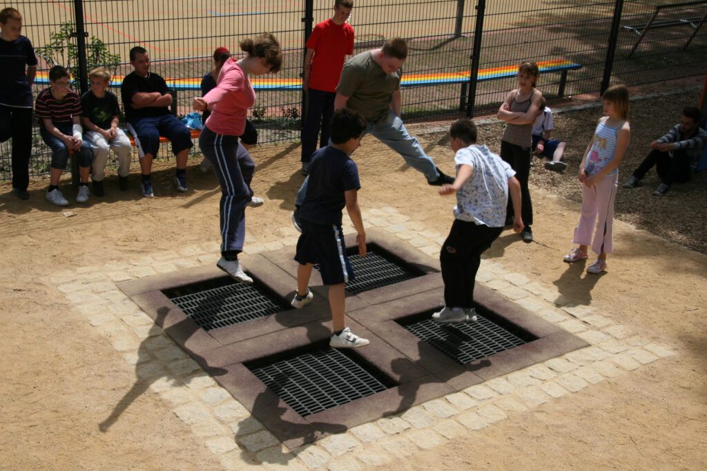 Trampoline-S-set-of-4-3-Large