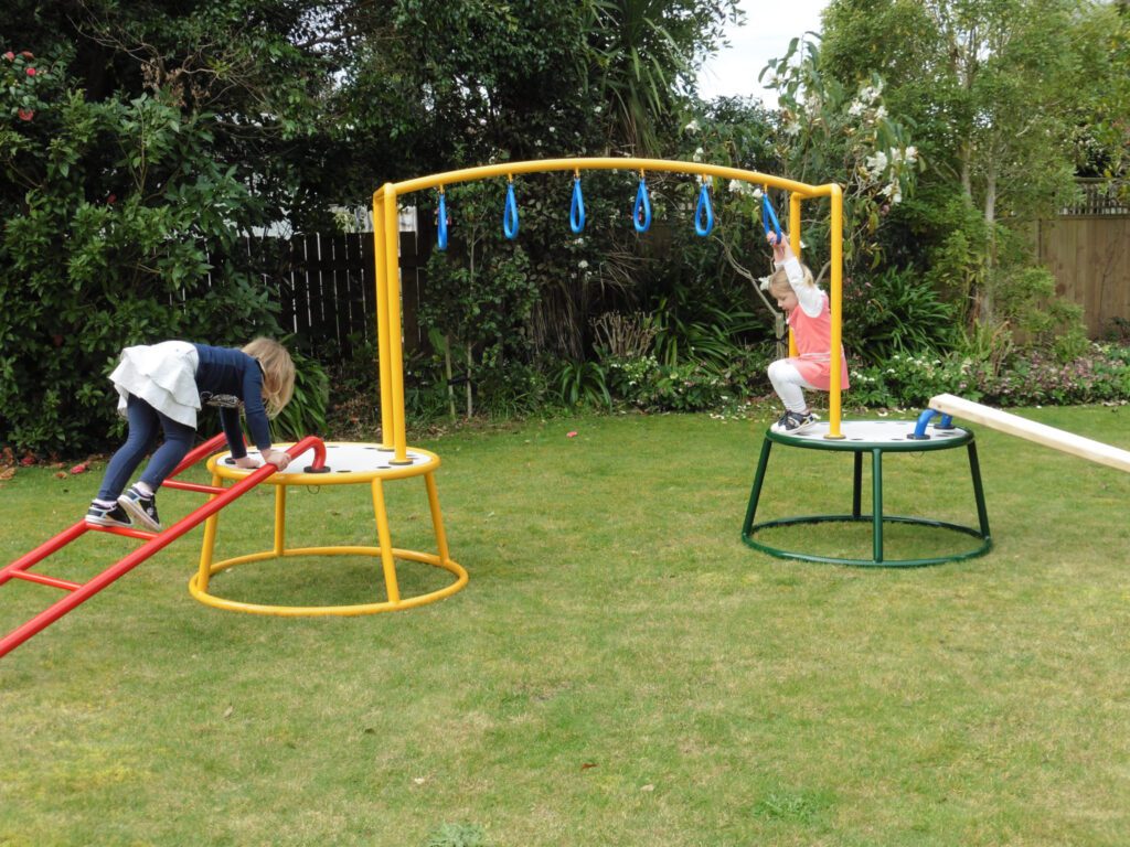 Bambino-Trapeze-Rings