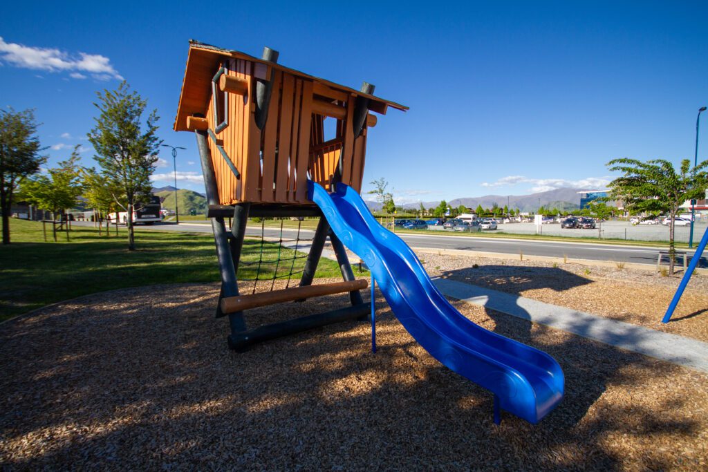 Remarkables-Shopping-Centre-Queenstown-7