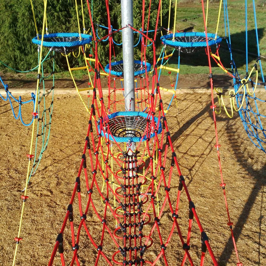 Eagles-Nest-with-Bridge-Slide