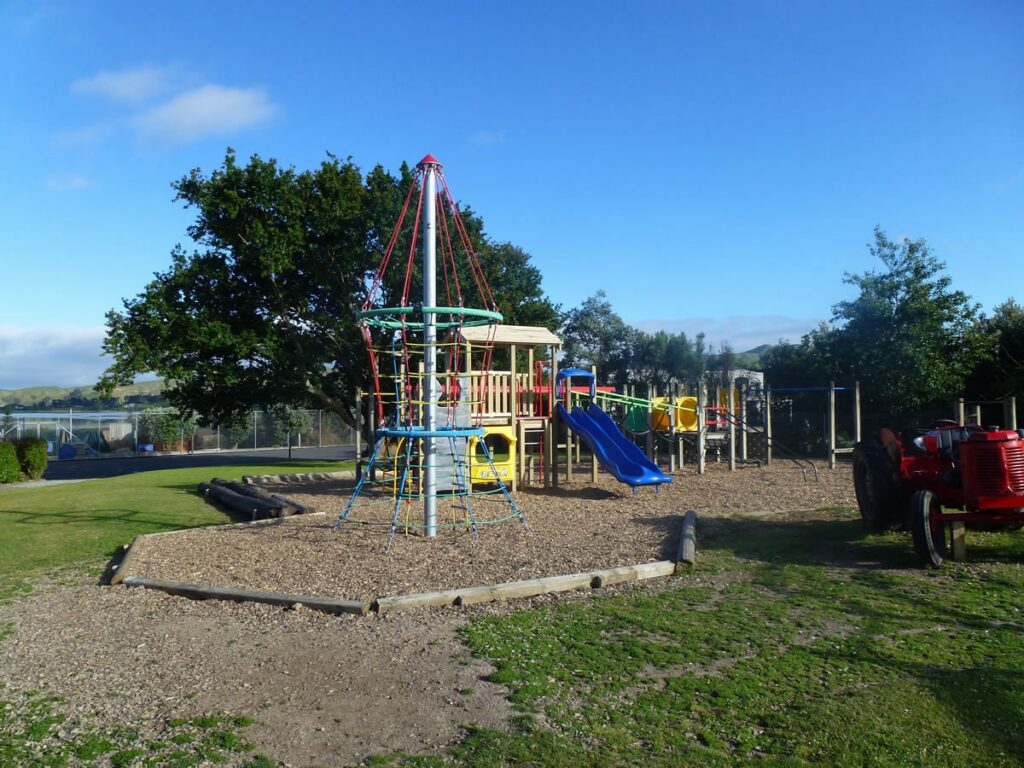 Pauatahanui School
