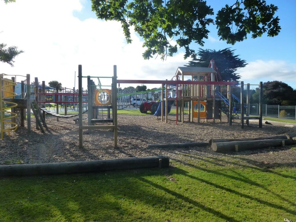 Pauatahanui School