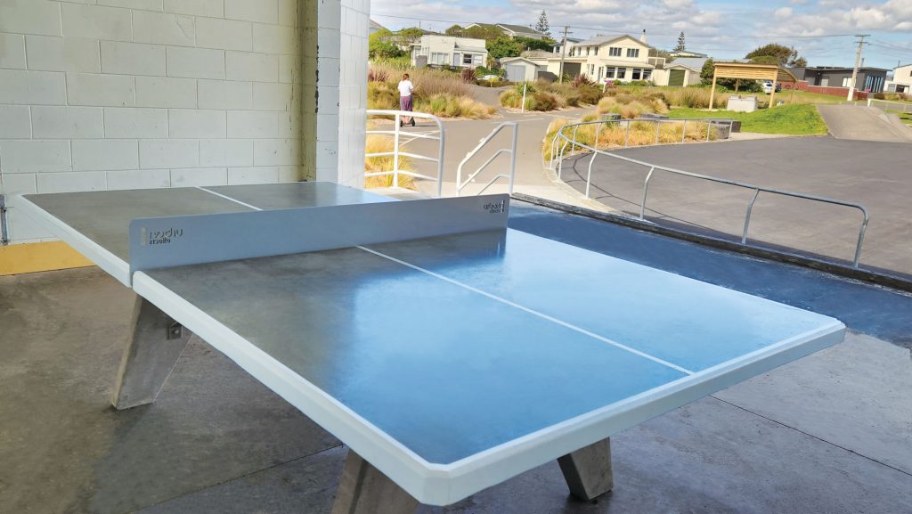 Holben-Parade-Reserve_College-Table-Tennis-Table-1