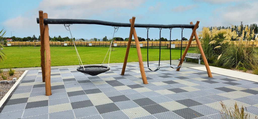 Belfast Village (1)_Wobbly Wood Swing Double Frame
