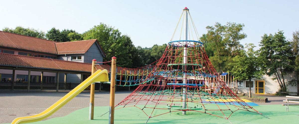 Are Rope-based Playgrounds Safe?