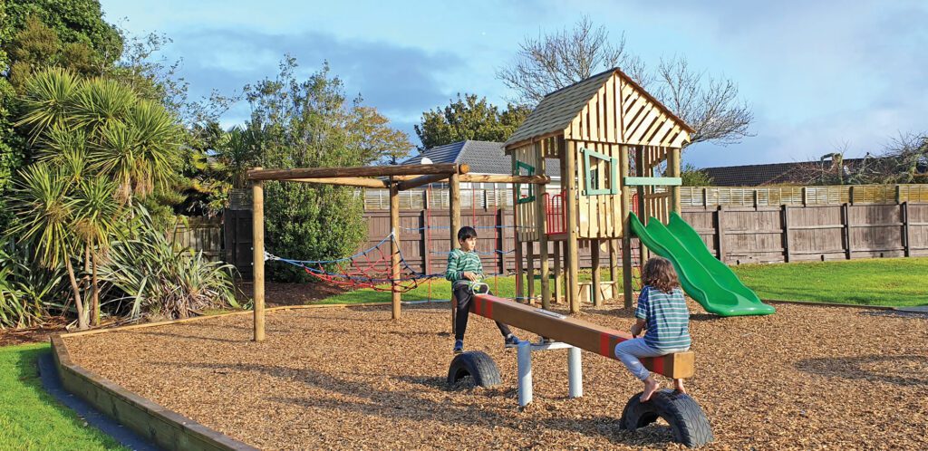 Te Atatu Peninsula Park