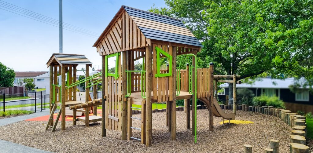 Windy-Ridge-Reserve_Tree-House-Adventure-Course-2102