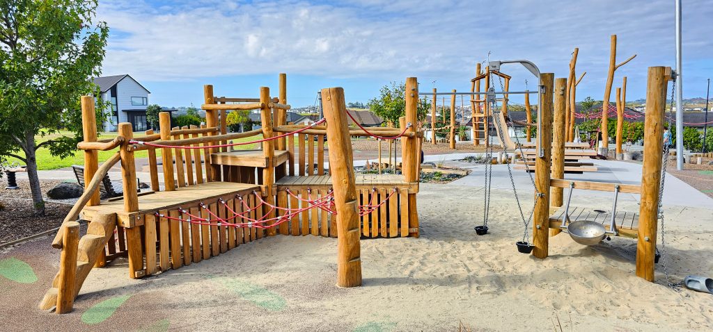 Harvest Avenue / Muka Park Playground
