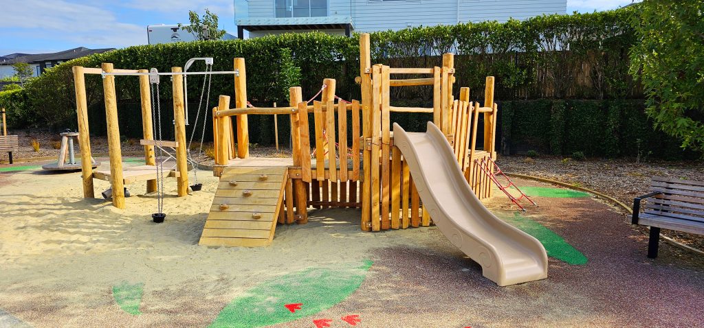 Harvest Avenue / Muka Park Playground